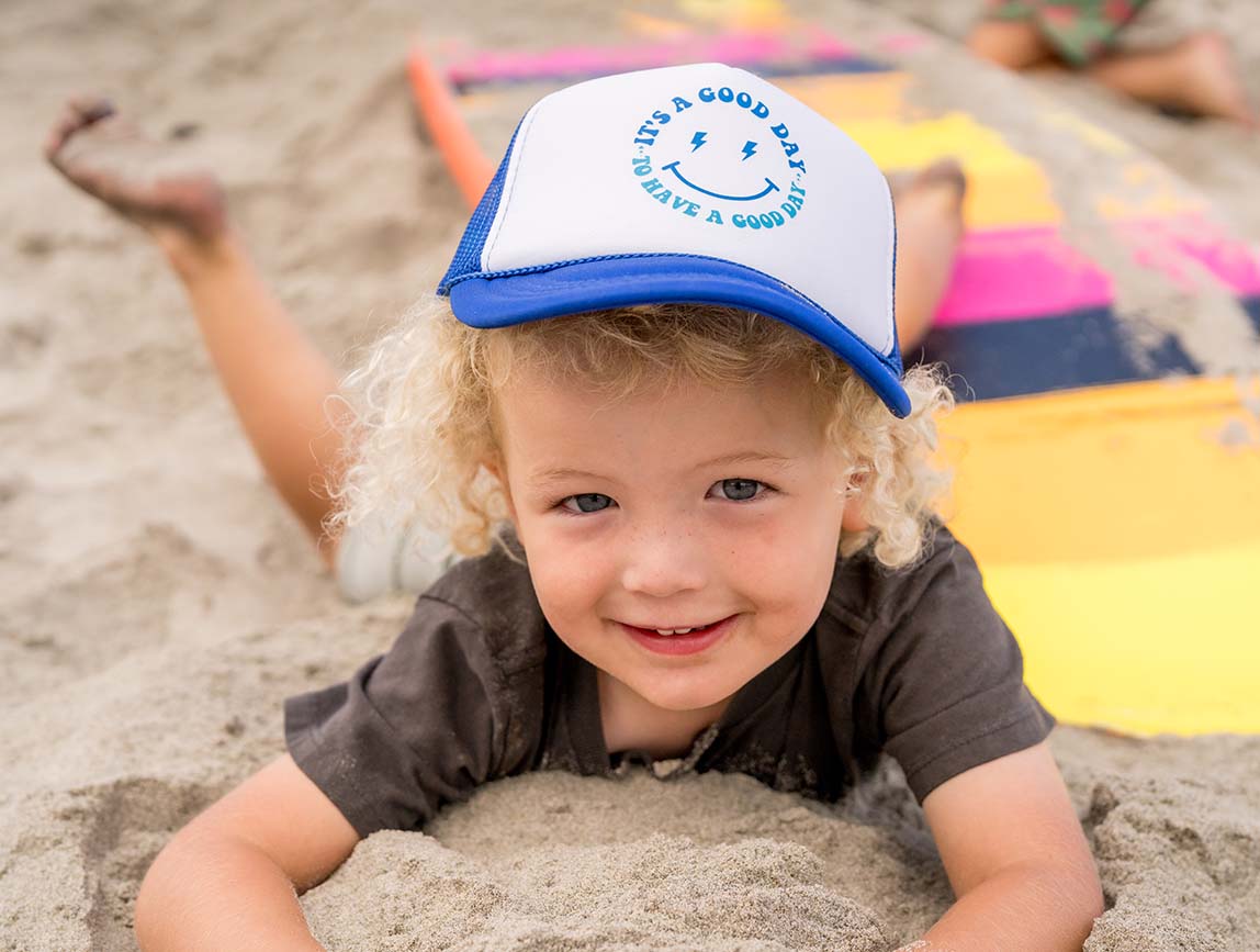 It's a Good Day to Have a Good Day Kids Trucker Hat